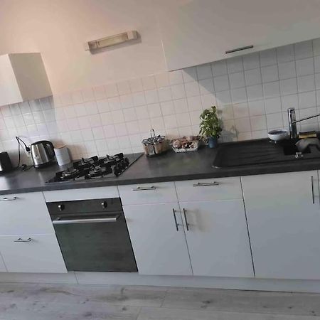 Charmant Appartement Au Calme Bourg-en-Bresse Exterior foto